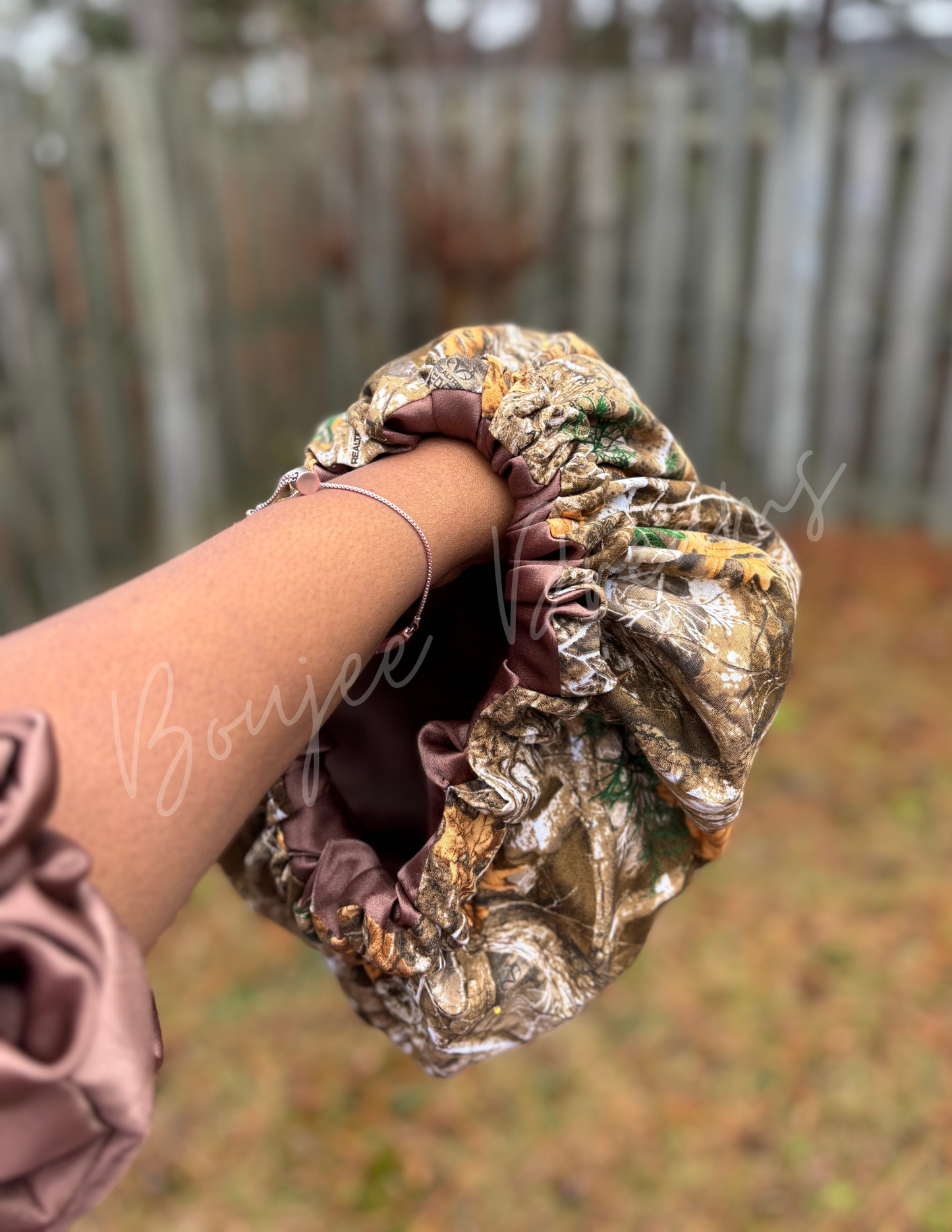 Shaboujee Bonnet